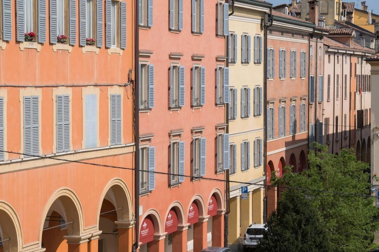 Hotel Rua Frati 48 In San Francesco Modena Luaran gambar